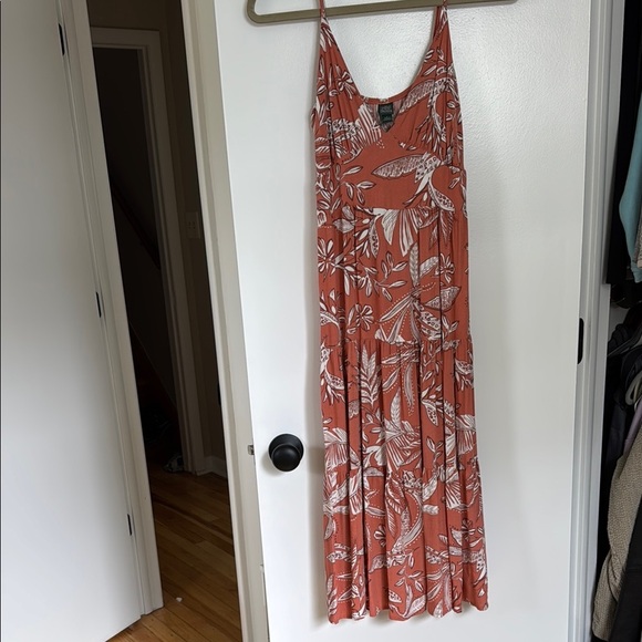 Wild fable salmon pink/mauve floral midi dress - Picture 1 of 5